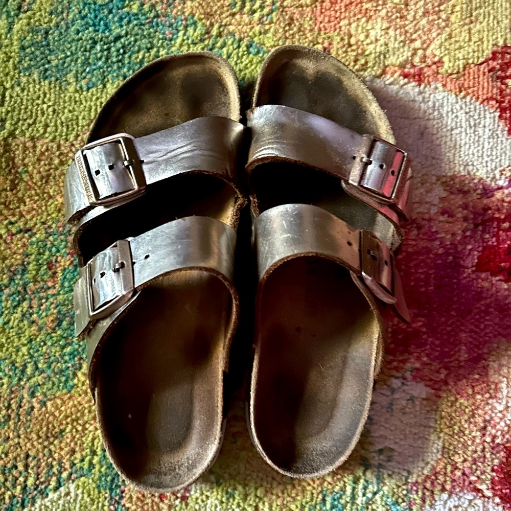 Rose gold, Birkenstock sandals size 9.5